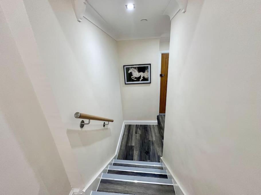 Griffin Executive Sleeps 4 With Cymru Holidays * Newport (Gwent)